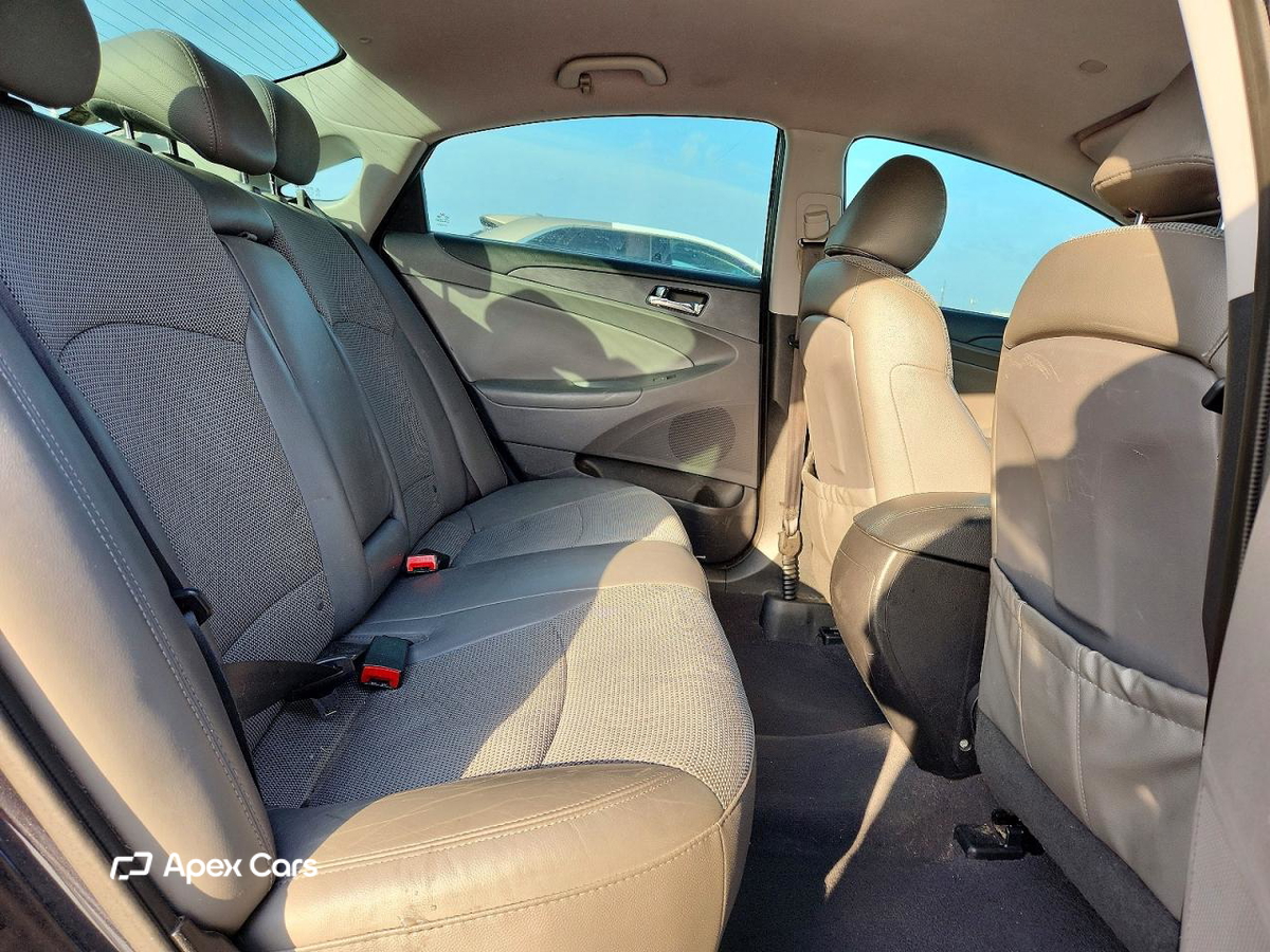 Hyundai Sonata 2013