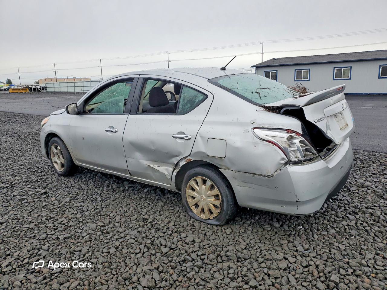 Nissan Versa 2016