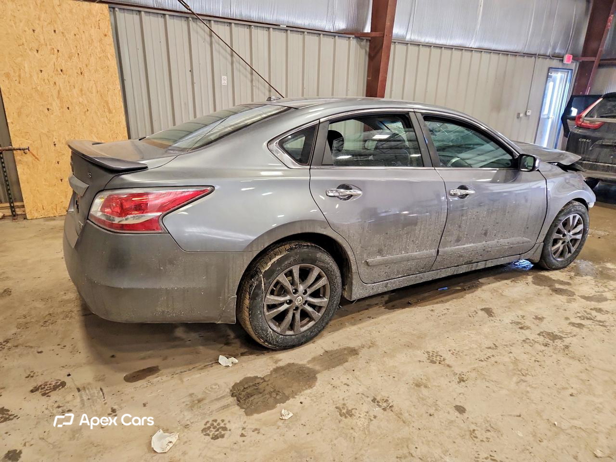 Nissan Altima 2015