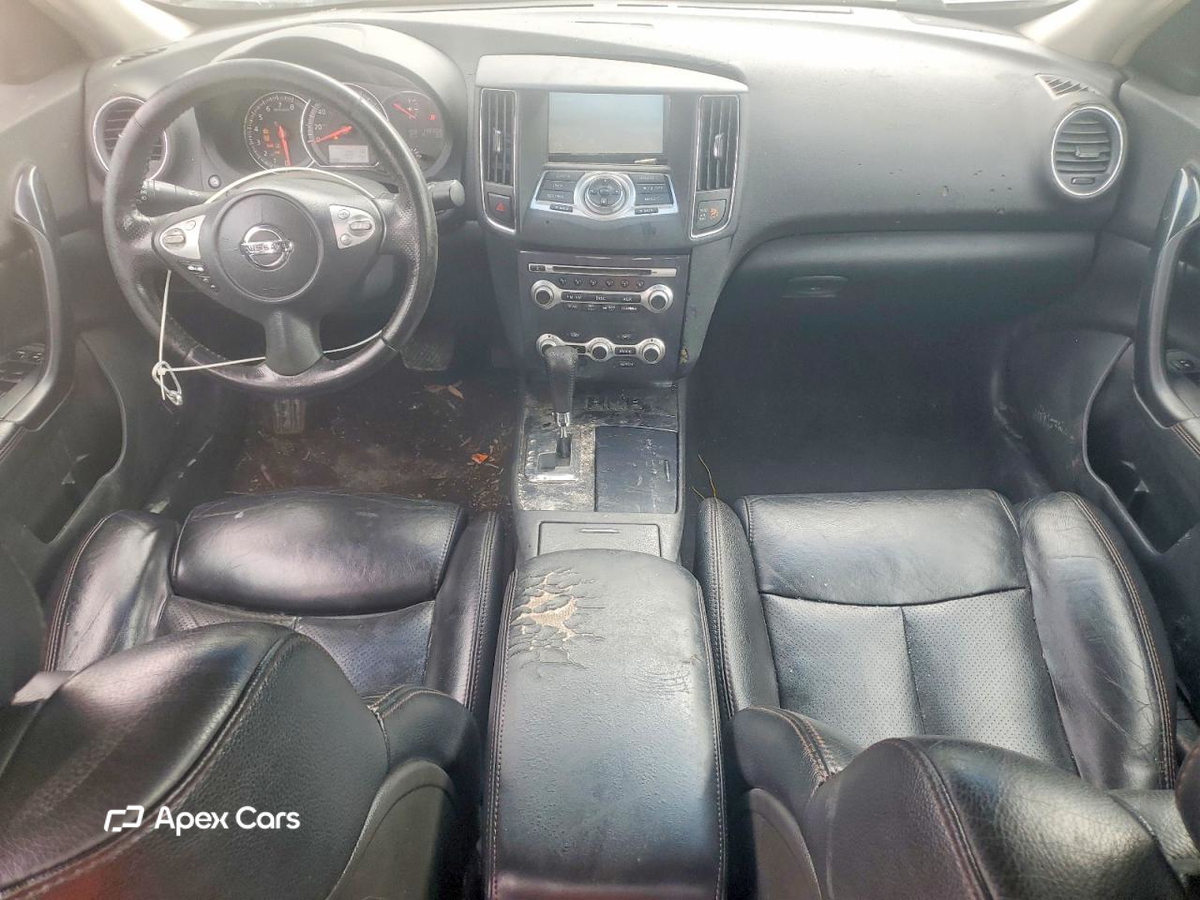 Nissan Maxima 2012