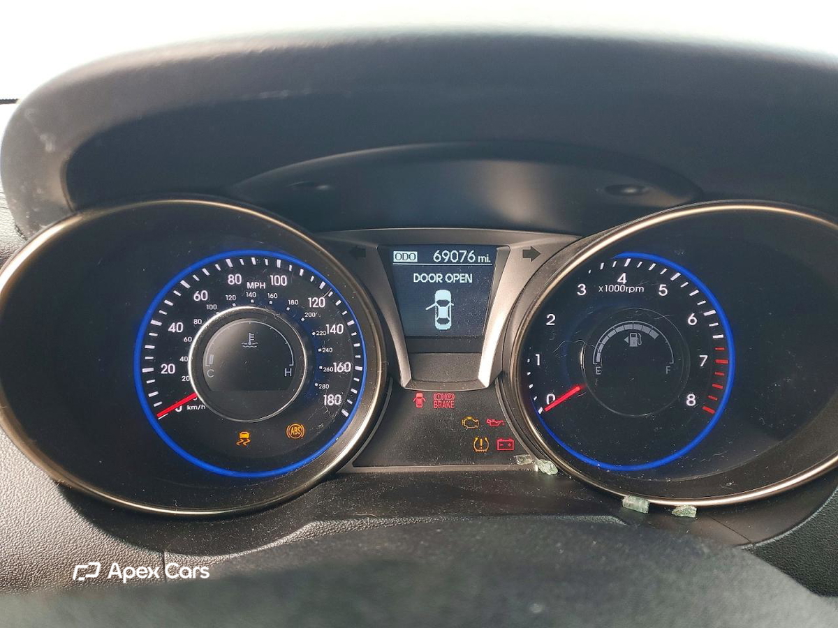 Hyundai Genesis 2013