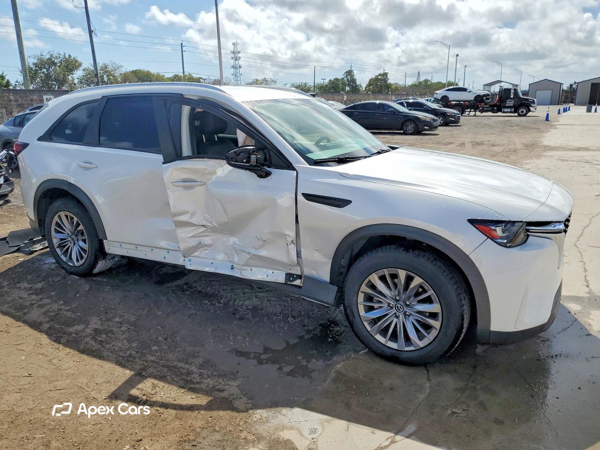 Mazda CX-90 2024