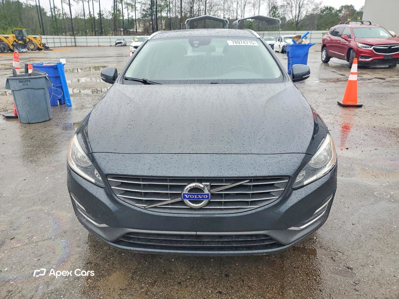 Volvo V60 2015