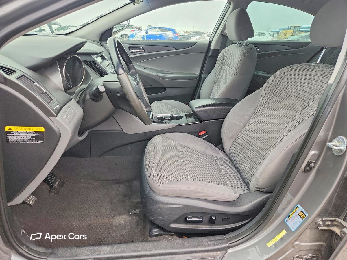 Hyundai Sonata 2012