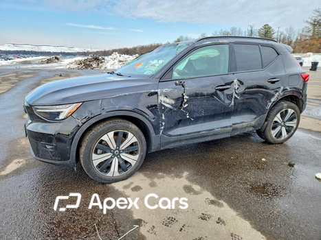 Volvo XC40 2023 - Image 1 of 14