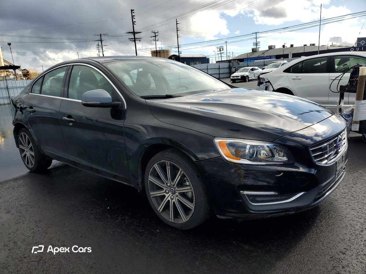 Volvo S60 2015