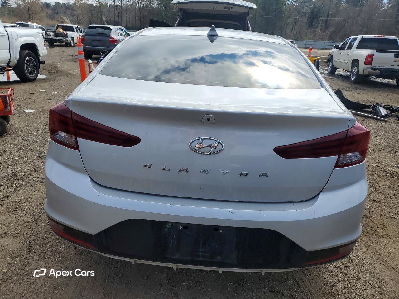 Hyundai Elantra 2019