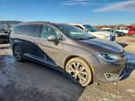 Chrysler Pacifica 2017