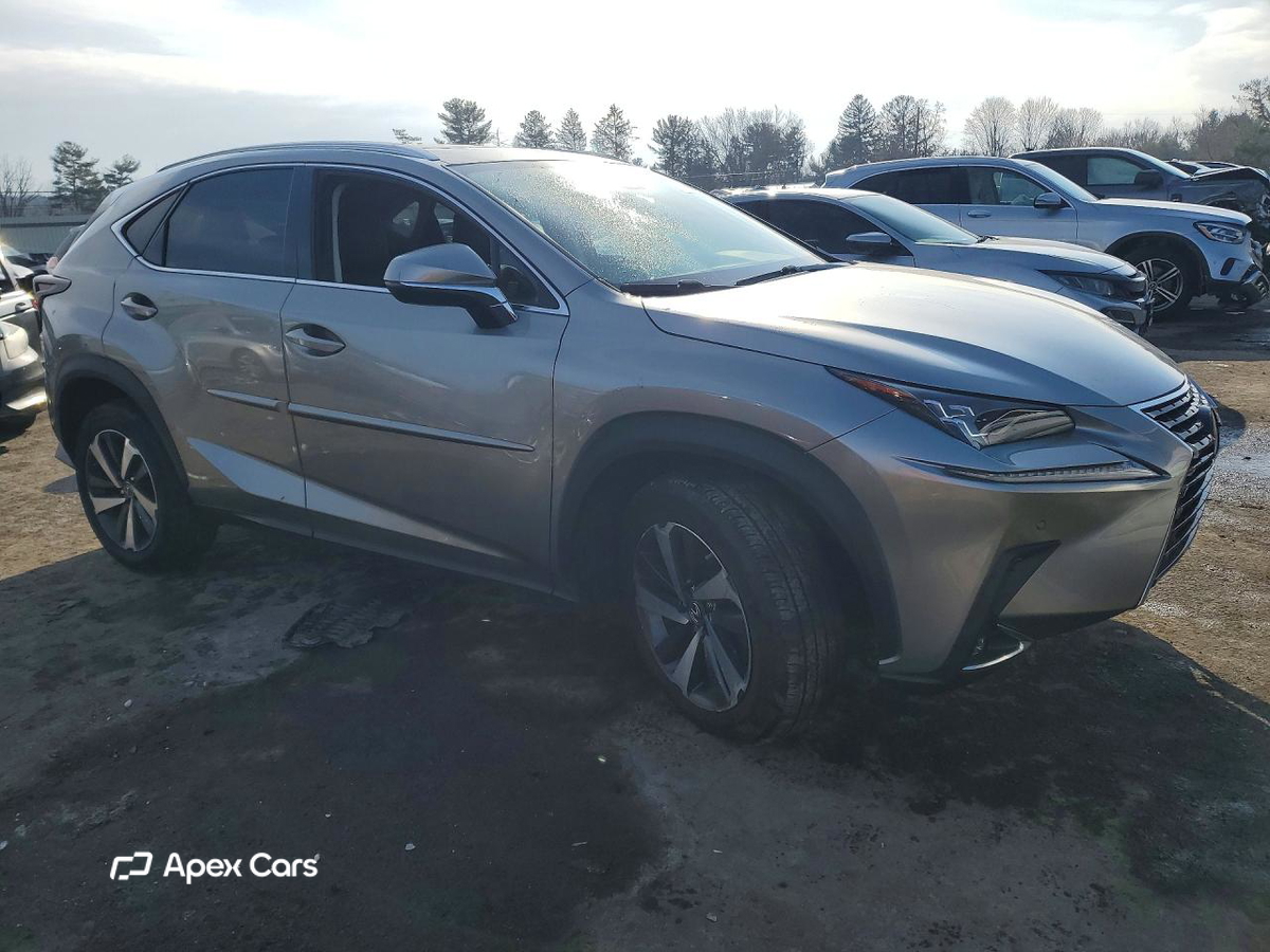 Lexus NX 2020