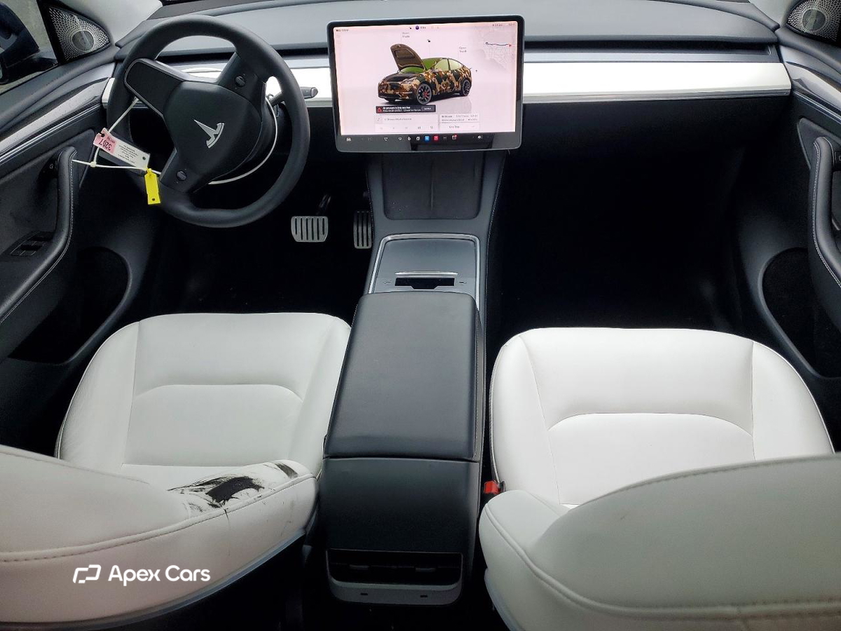 Tesla Model Y 2022