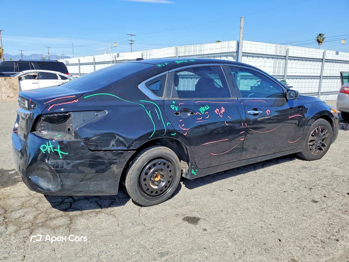 Nissan Altima 2015