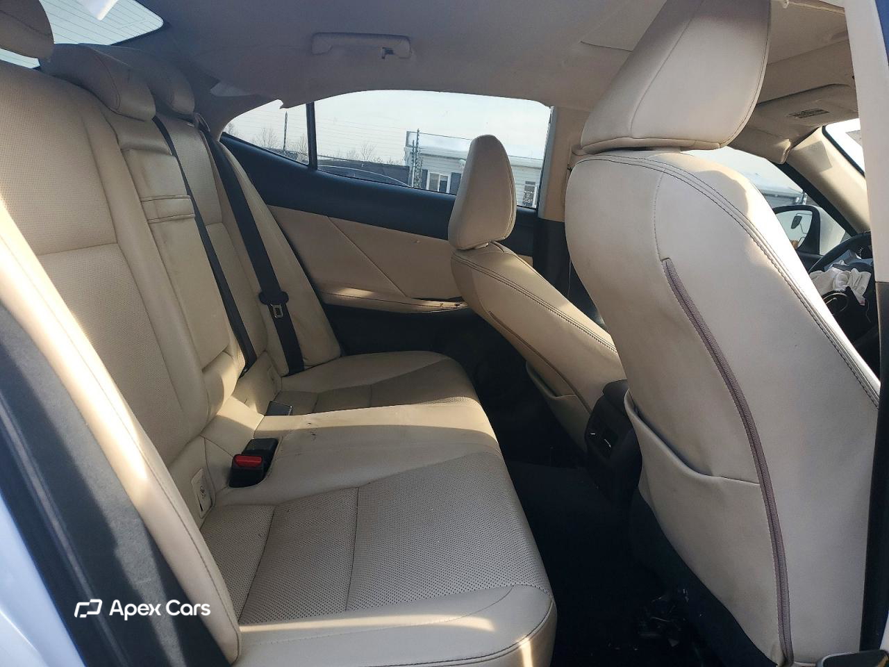 Lexus IS 2015