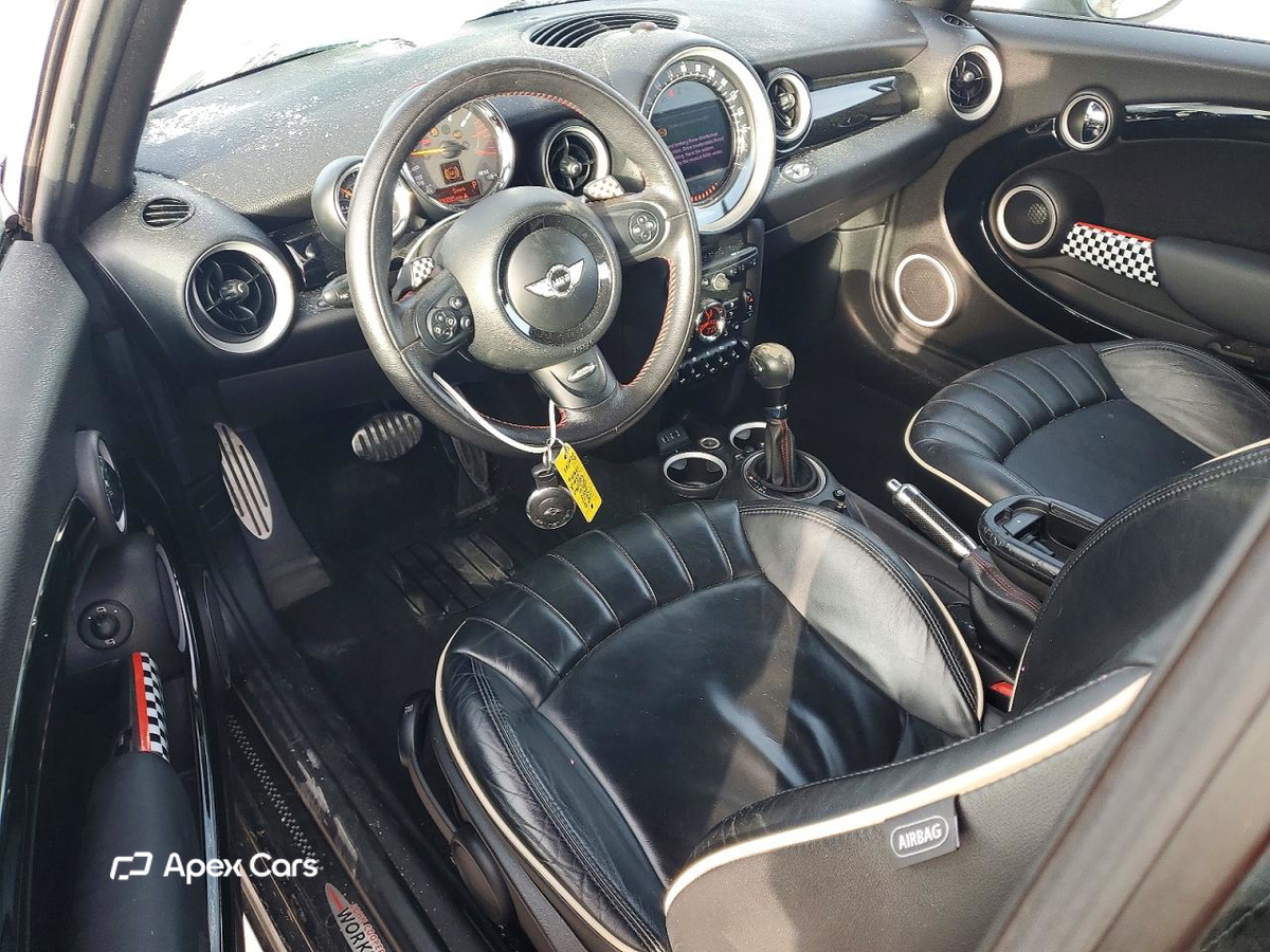 MINI Cooper 2015
