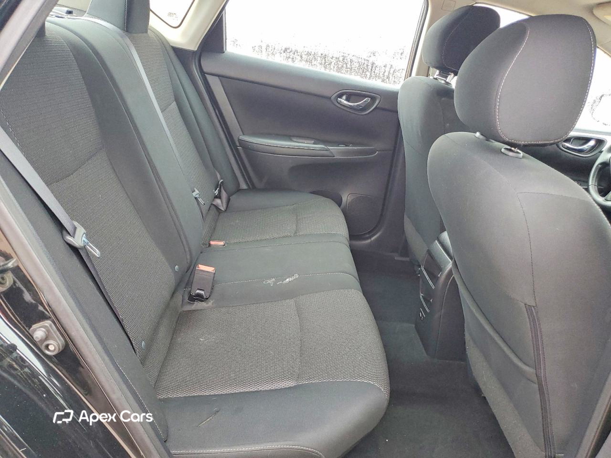 Nissan Sentra 2019