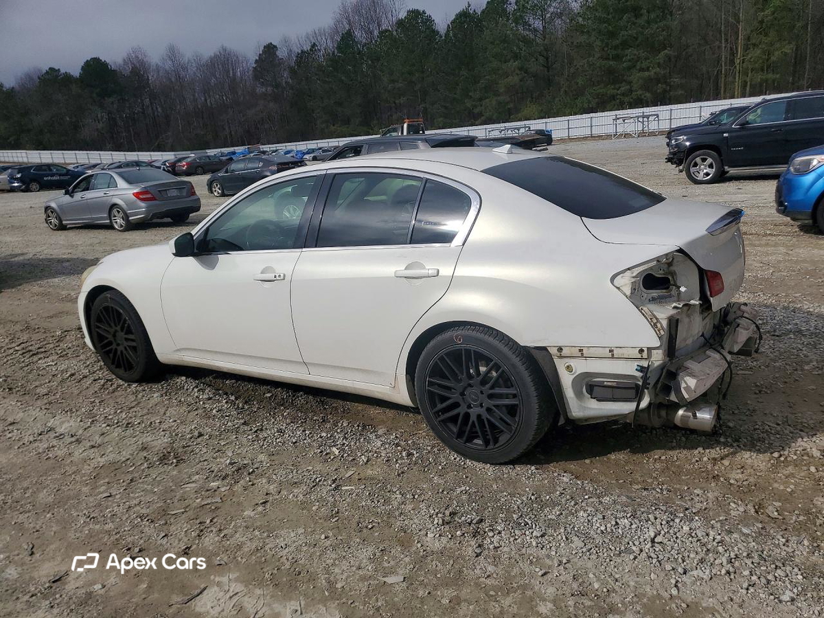 Infiniti G 2012