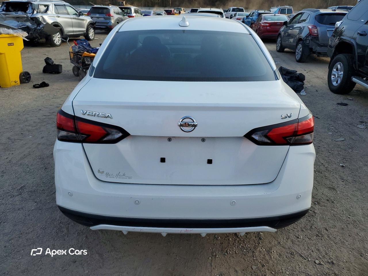 Nissan Versa 2021