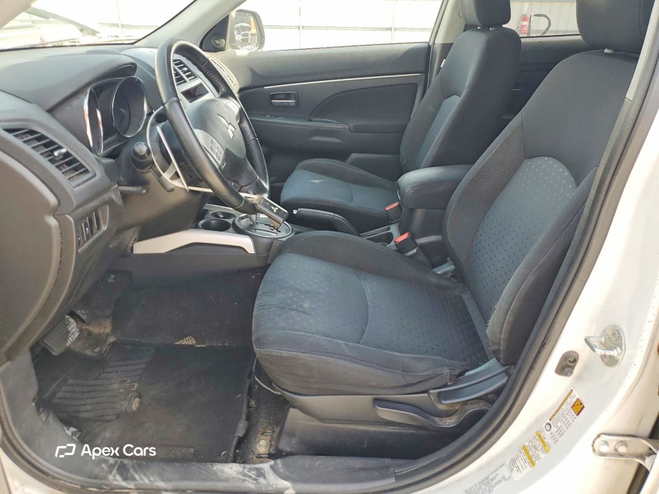 Mitsubishi Outlander 2012
