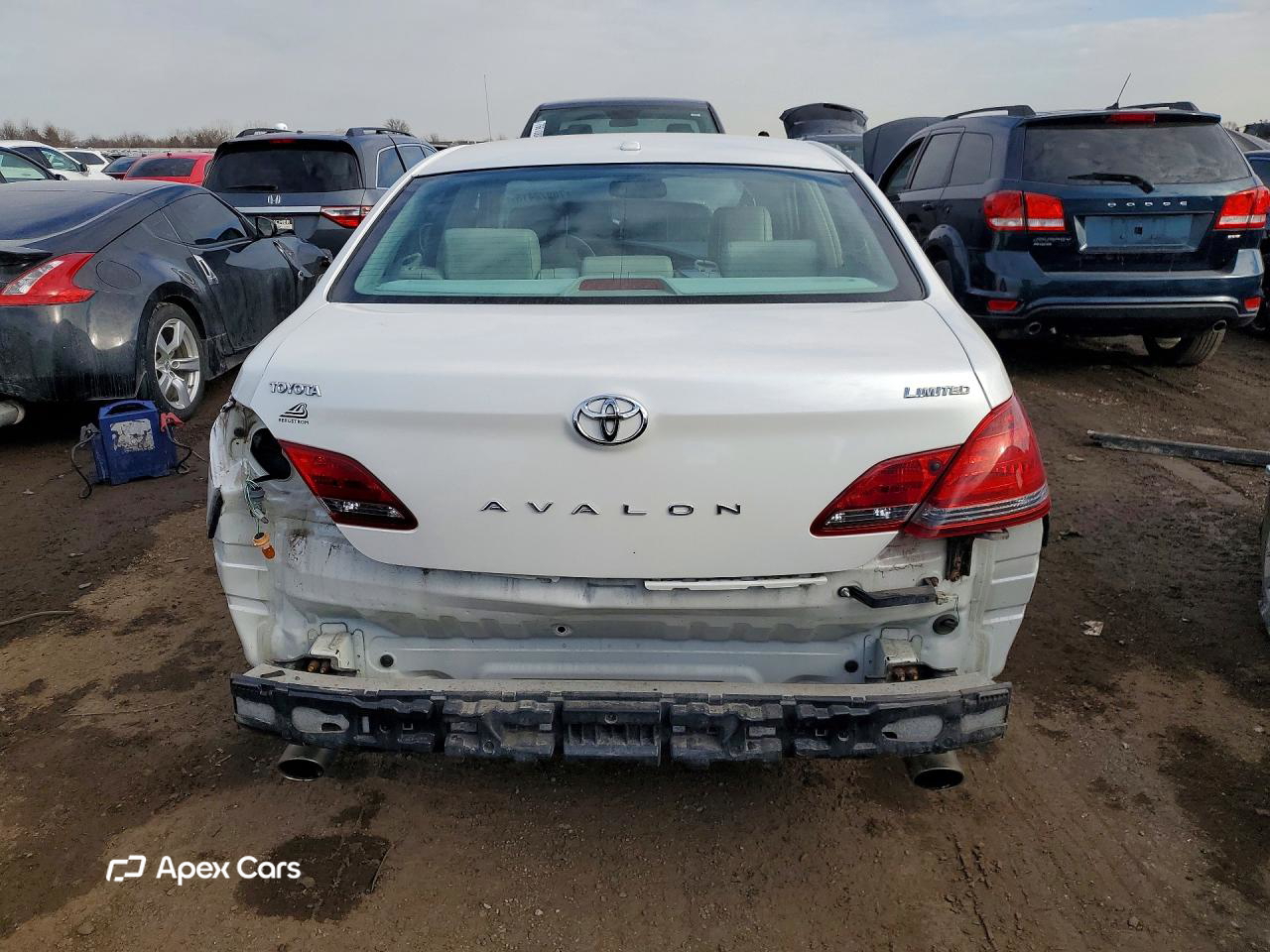 Toyota Avalon 2010