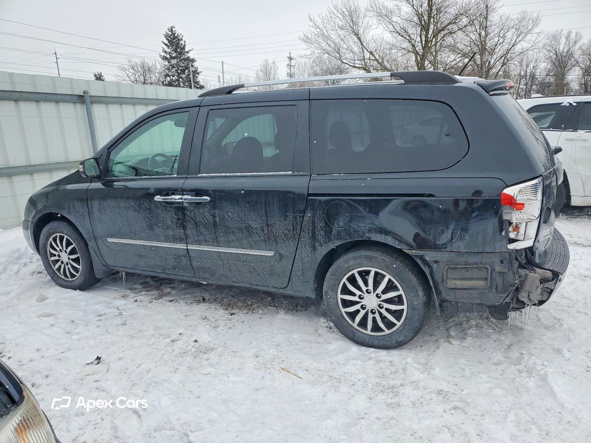 Kia Sedona 2012