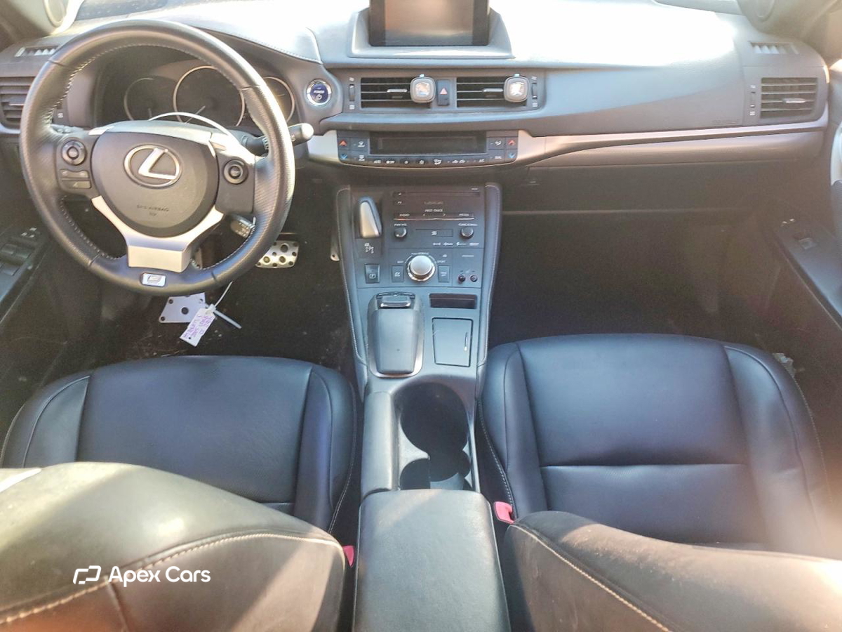 Lexus CT 2015