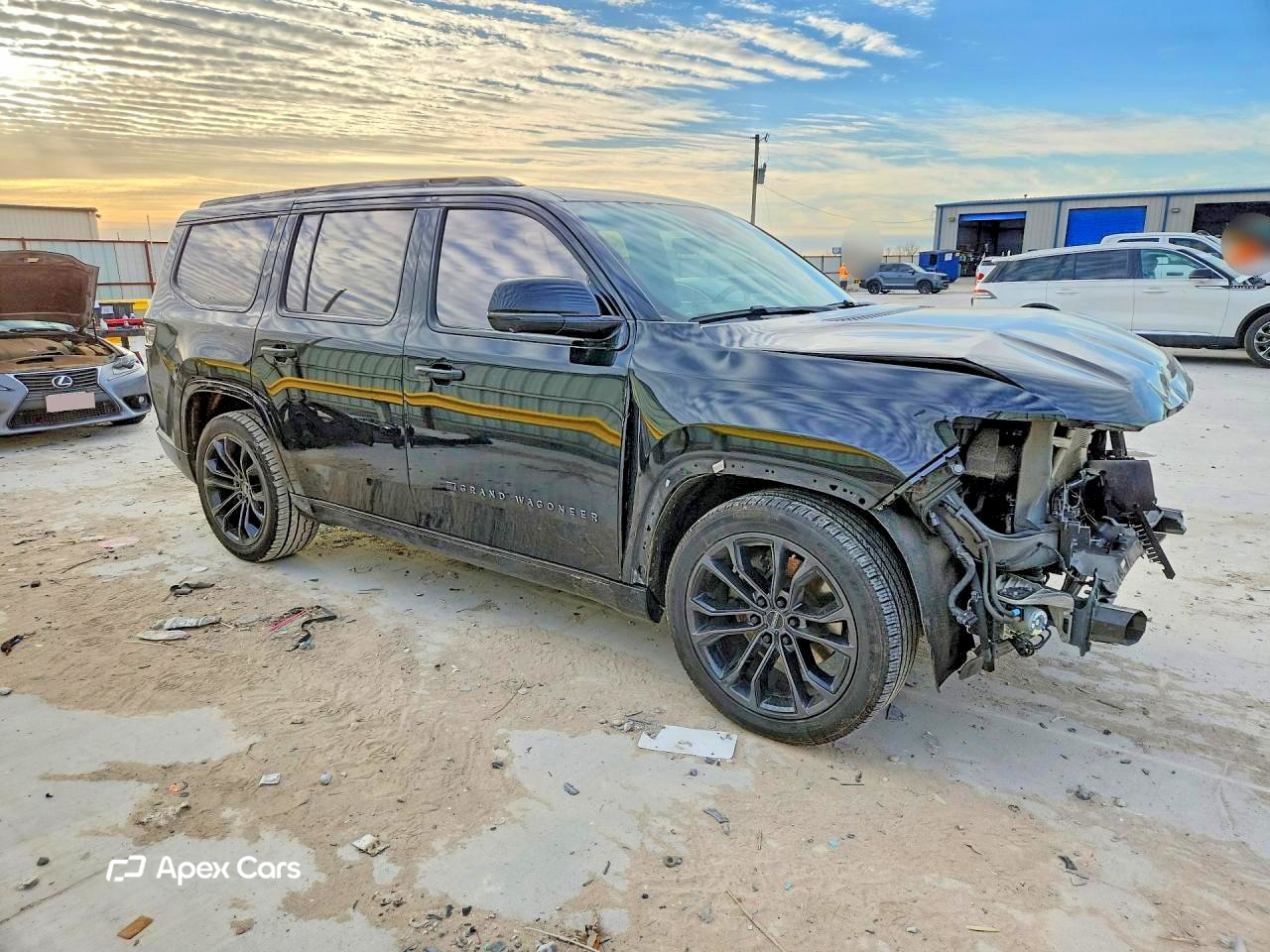 Jeep Grand Wagoneer 2023