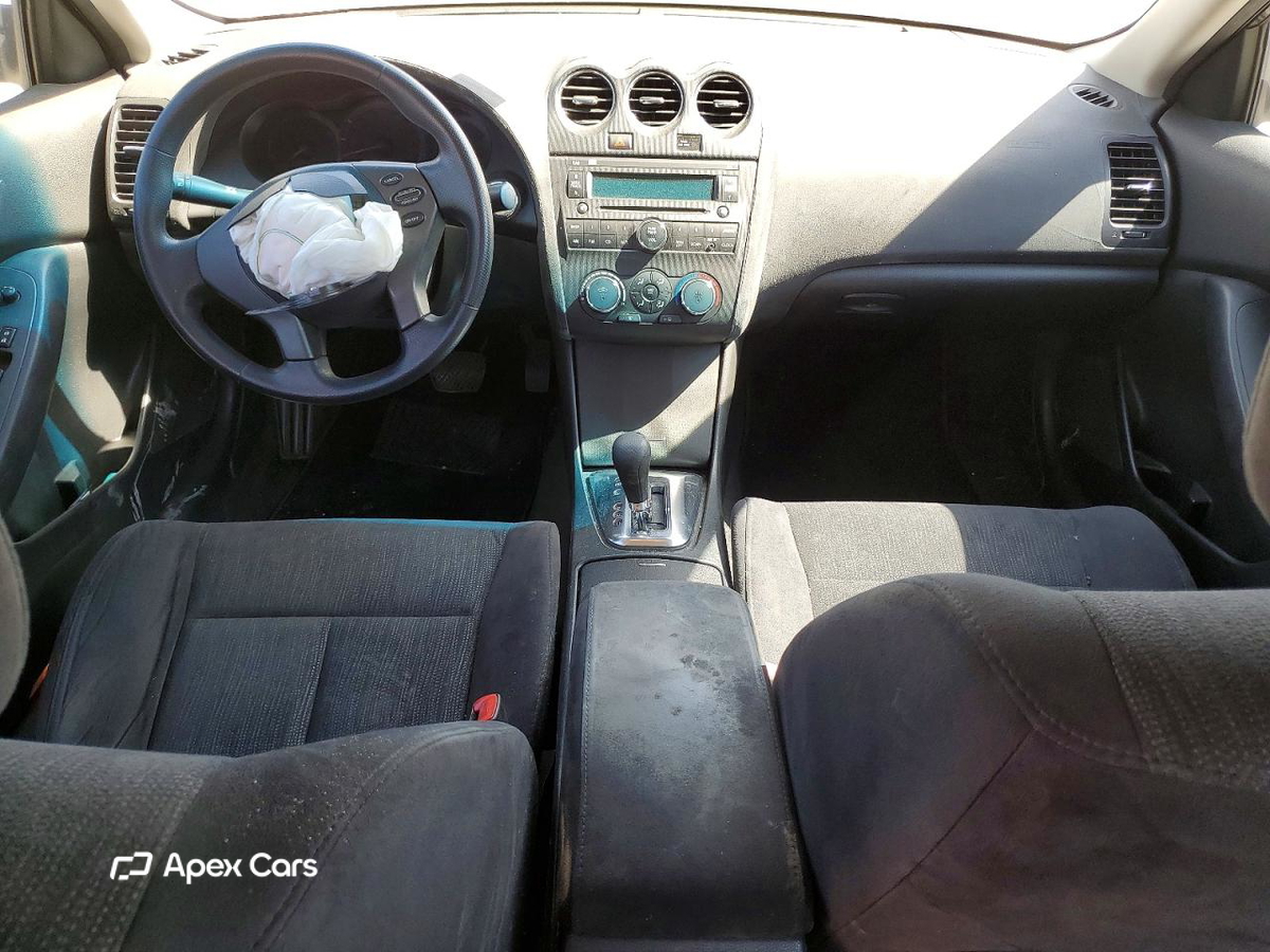 Nissan Altima 2012