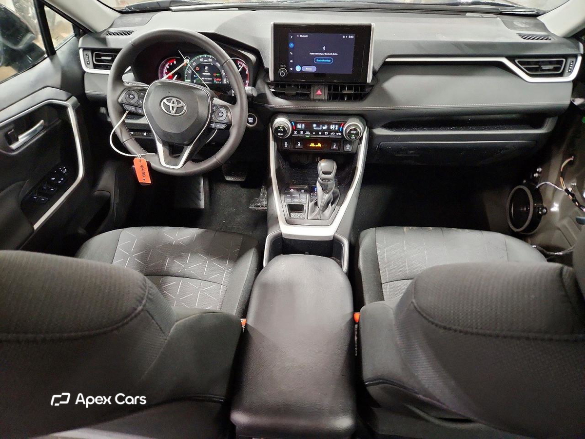 Toyota RAV 4 2025