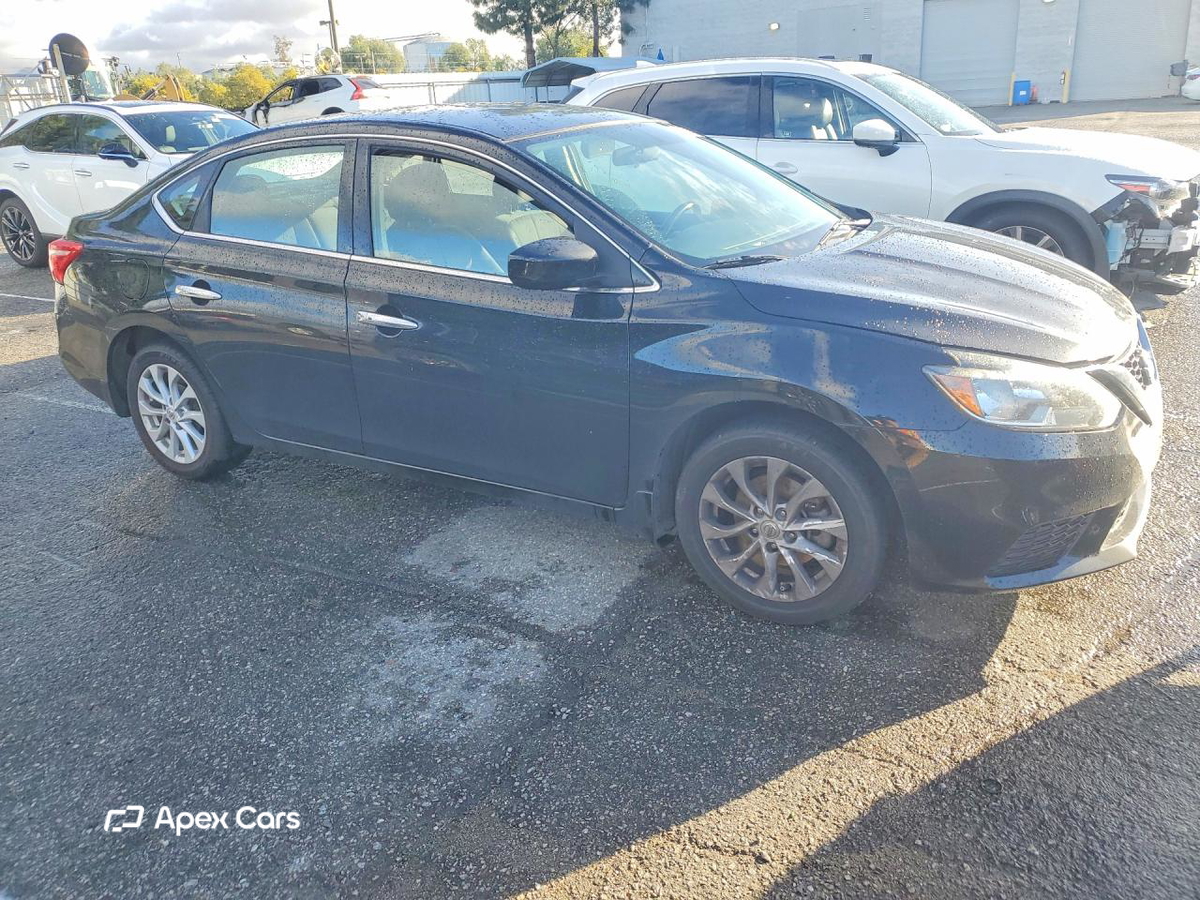 Nissan Sentra 2018