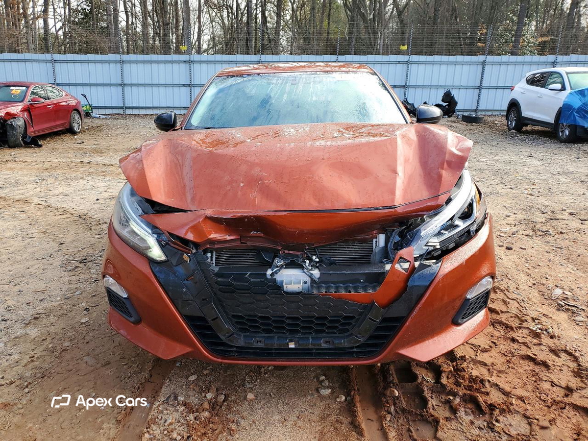 Nissan Altima 2019