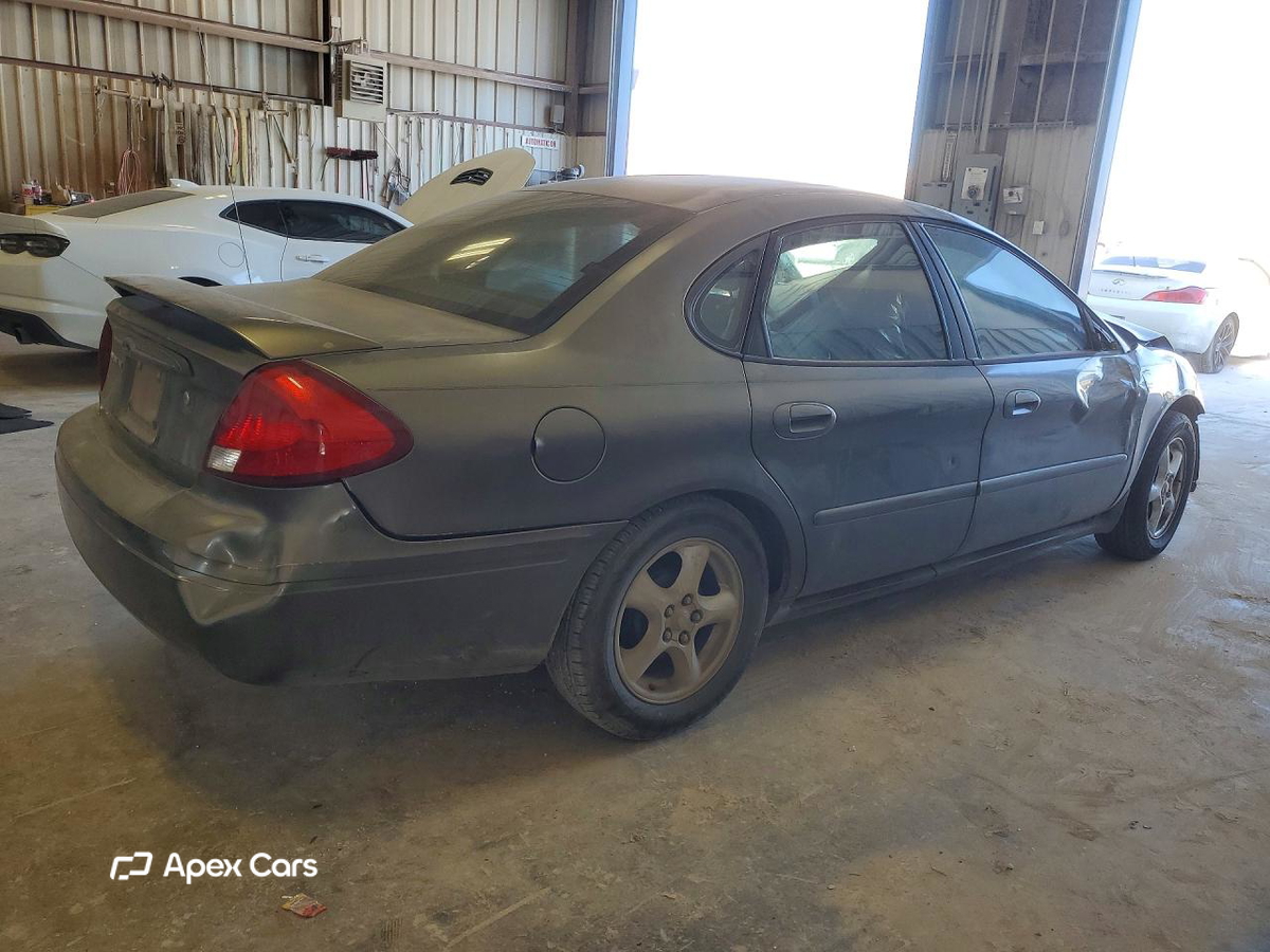 Ford Taurus 2004