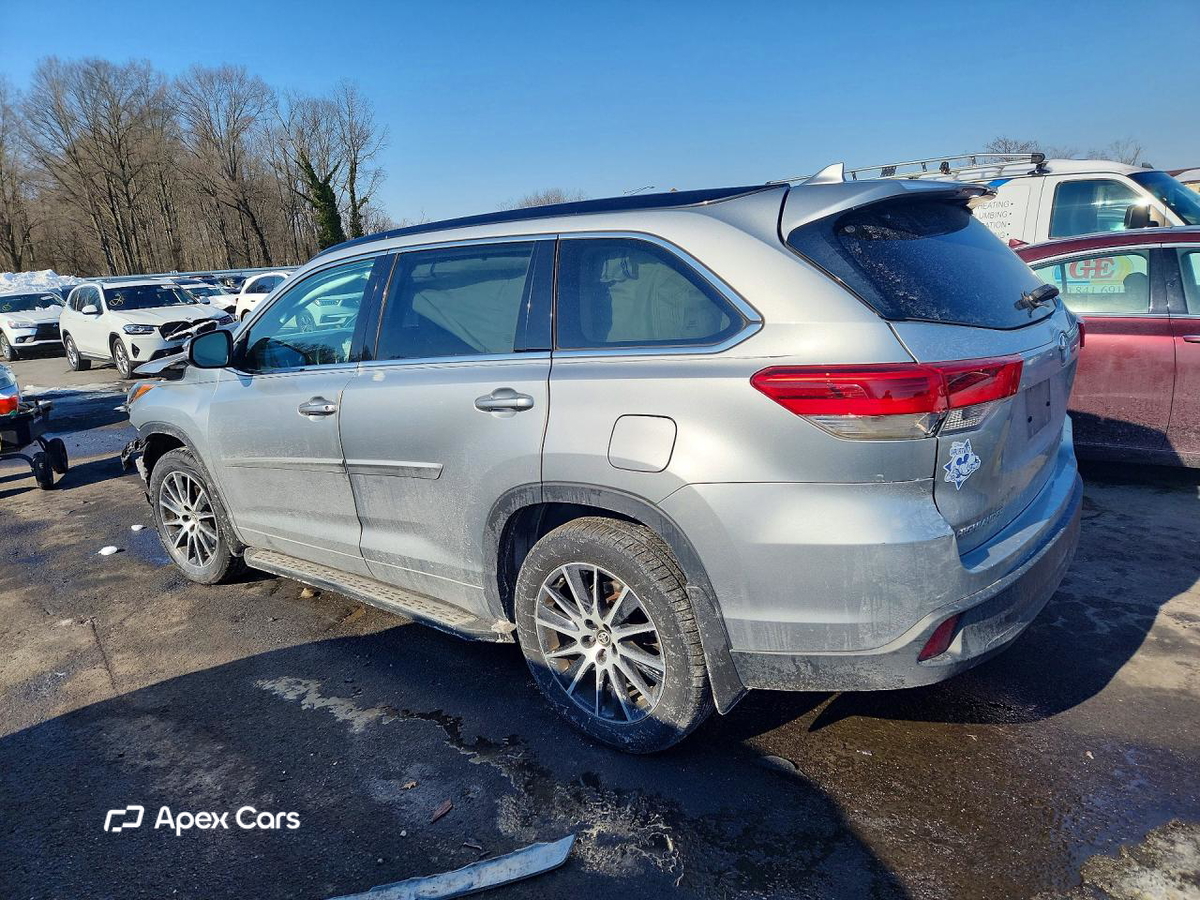 Toyota Highlander 2018