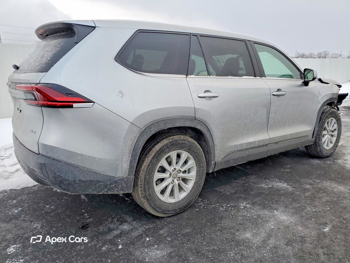 Toyota Highlander 2025