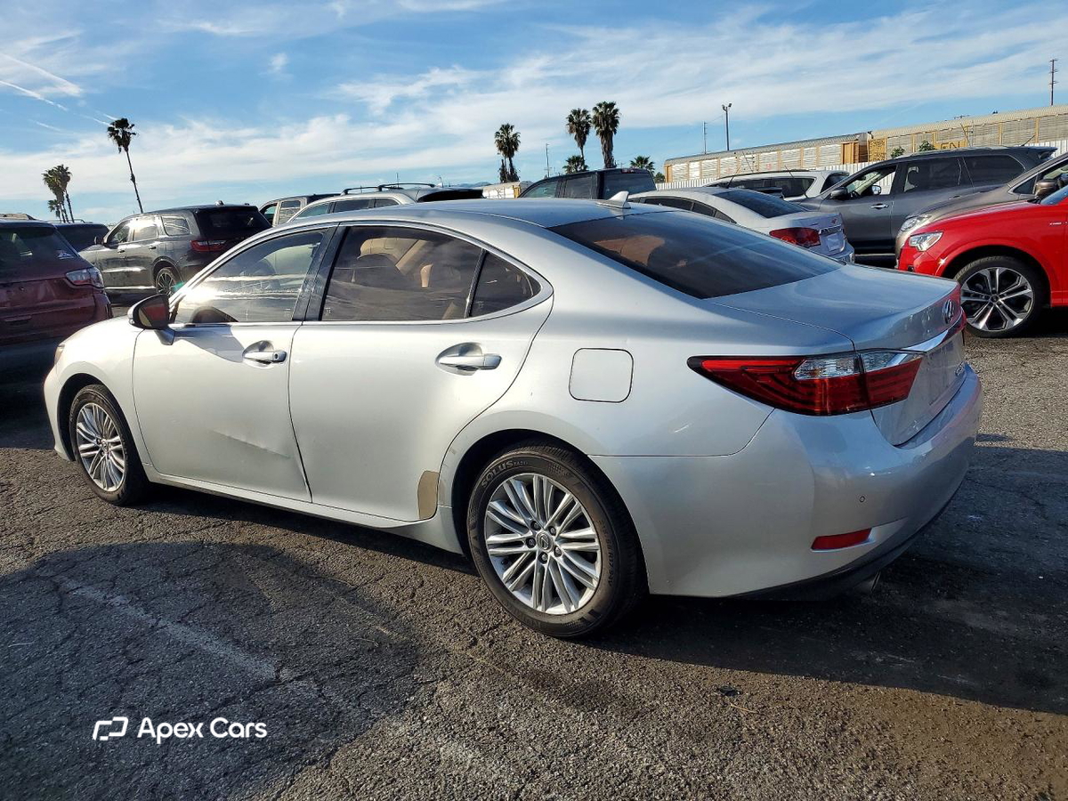 Lexus ES 2013
