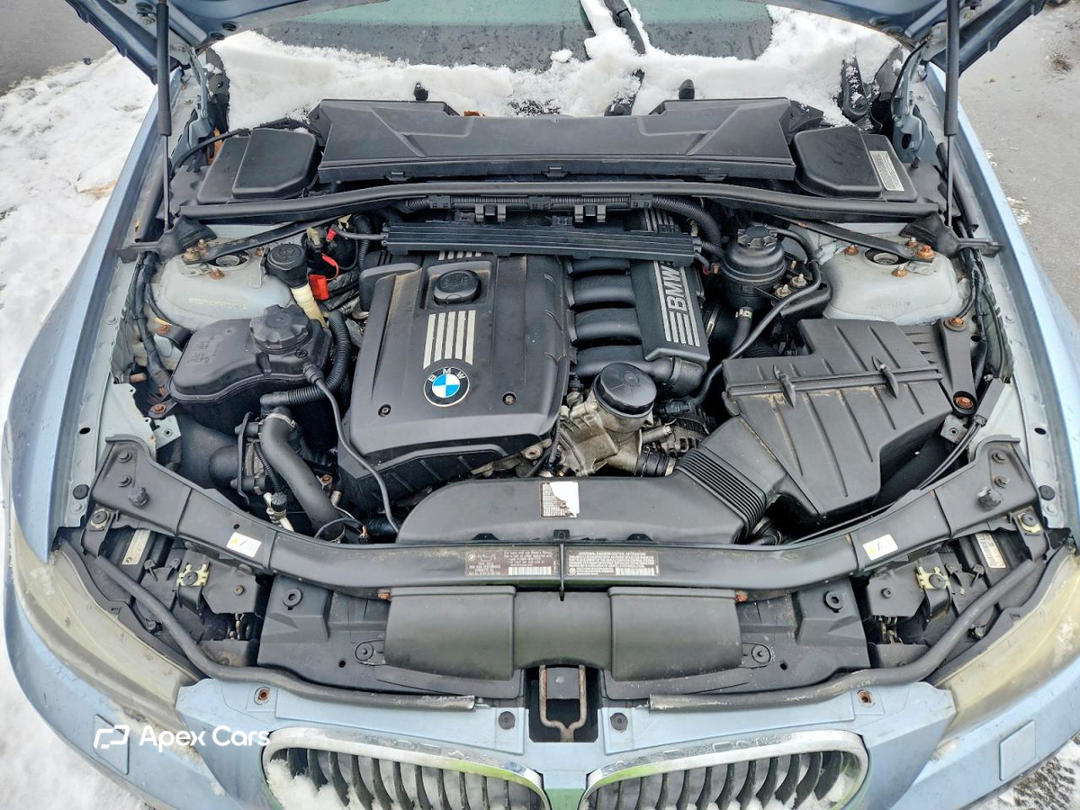 BMW Series 3 2011