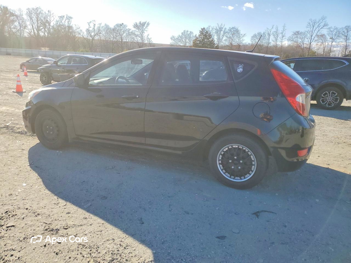 Hyundai Accent 2015