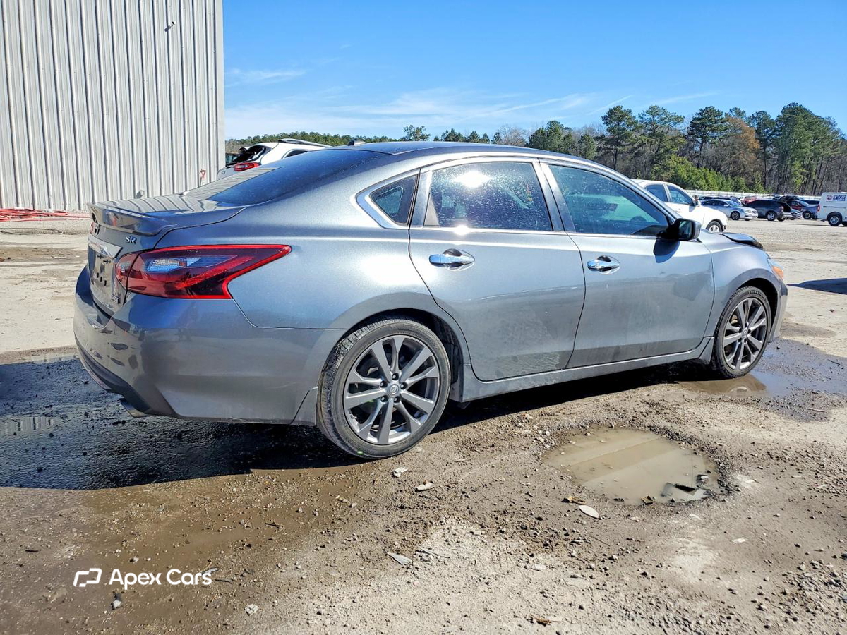 Nissan Altima 2018