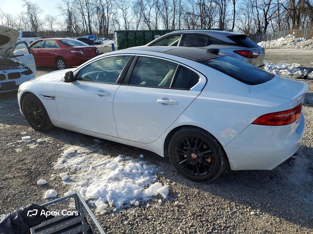 Jaguar XE 2017