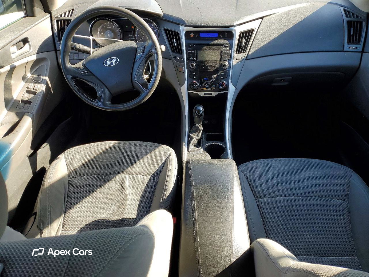Hyundai Sonata 2013