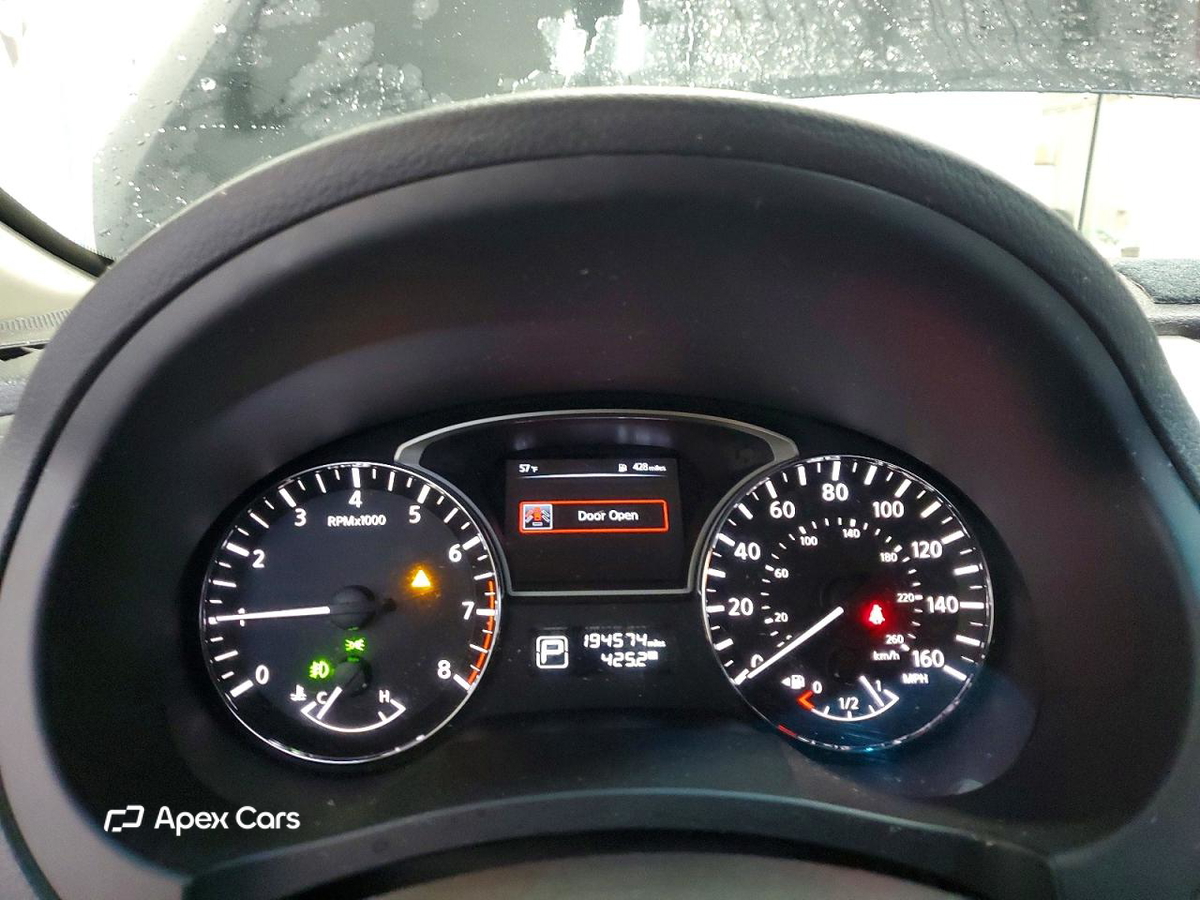 Nissan Altima 2015