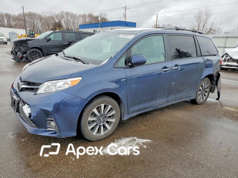 Toyota Sienna 2018 - Image 1 of 13