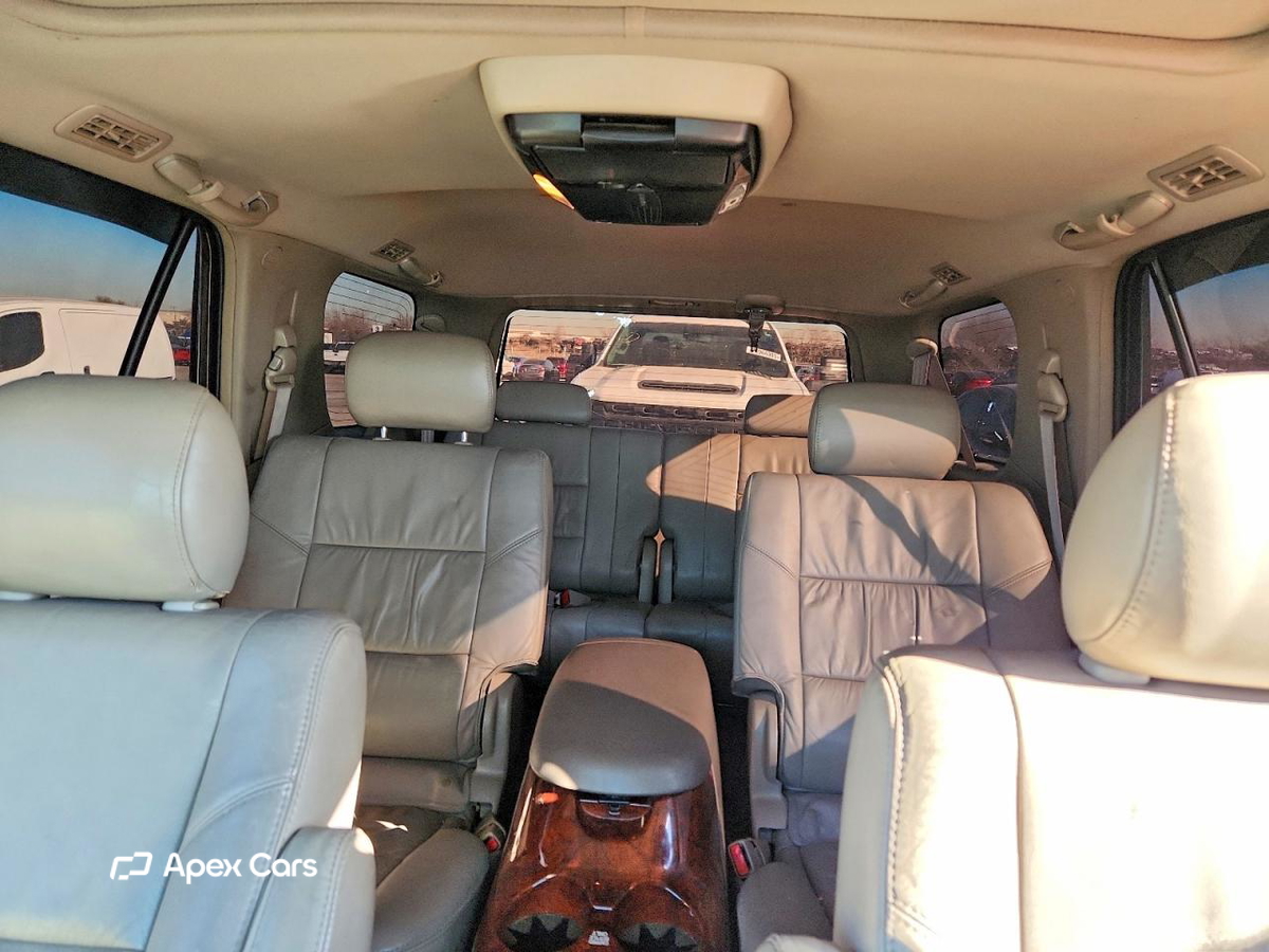 Toyota Sequoia 2005