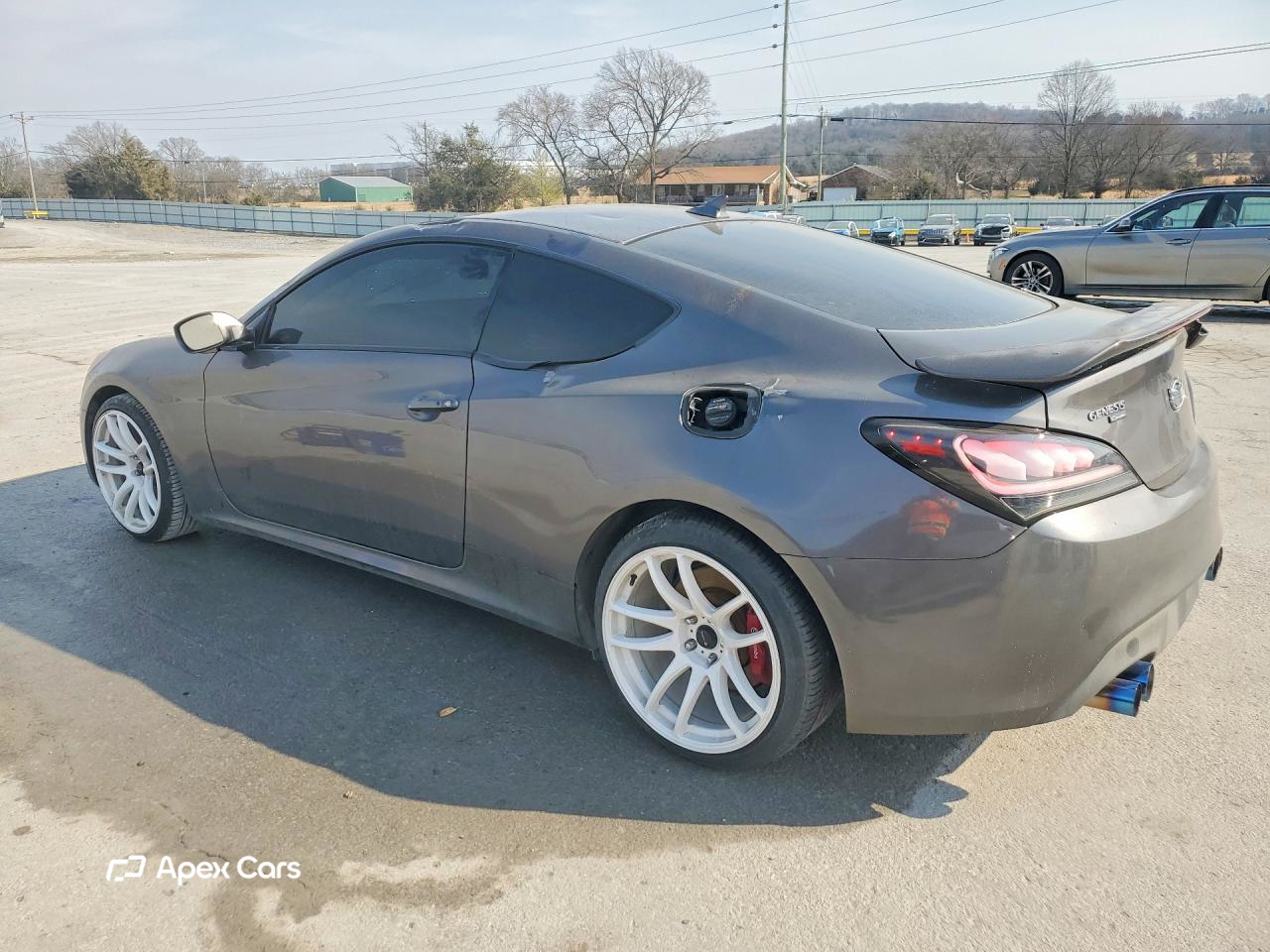 Hyundai Genesis 2012