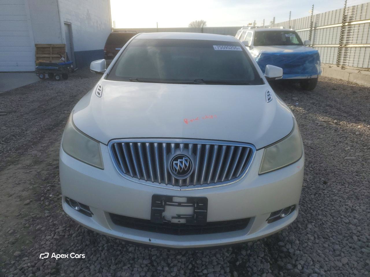 Buick LaCrosse 2011