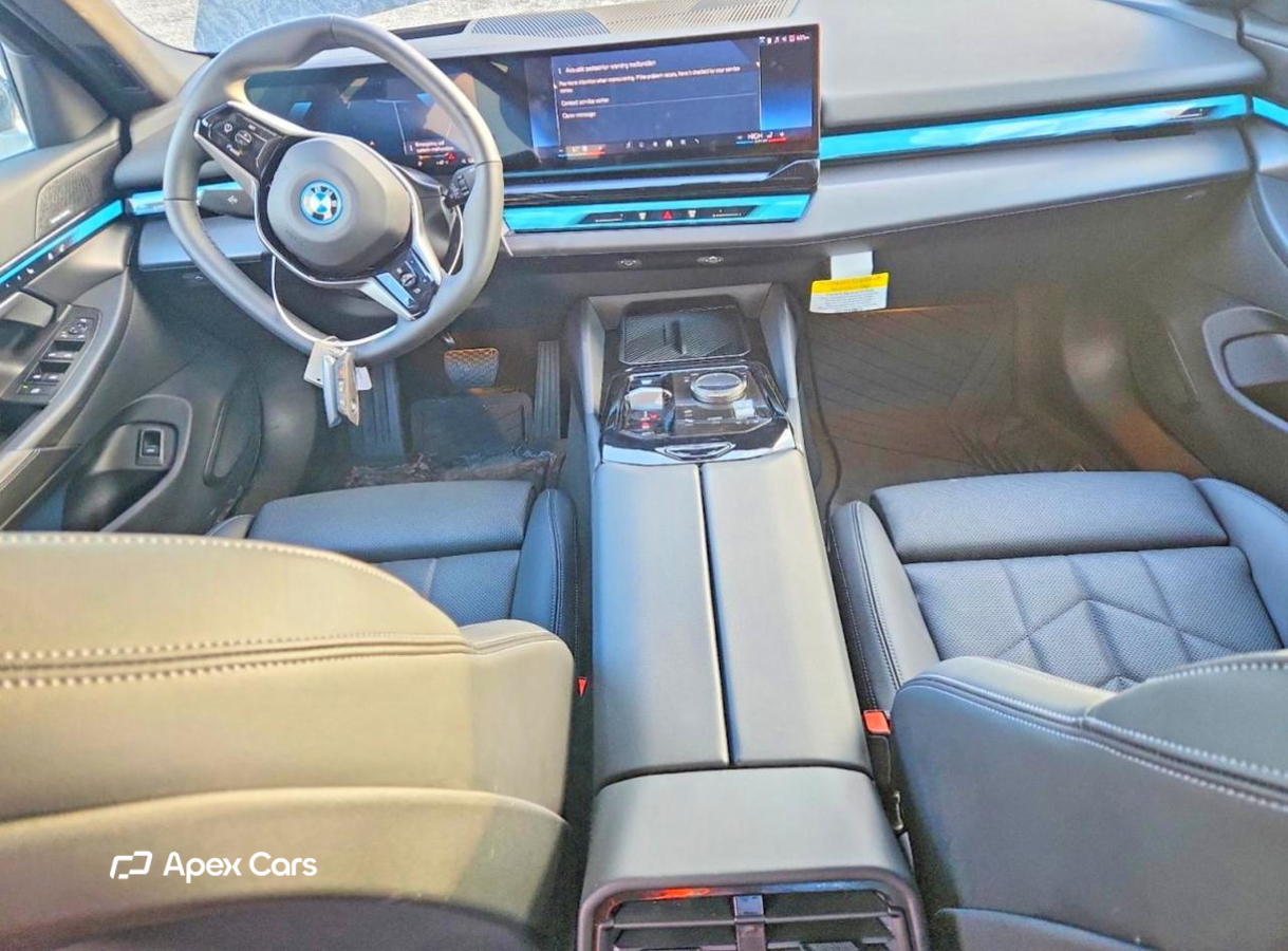 BMW i5 2024