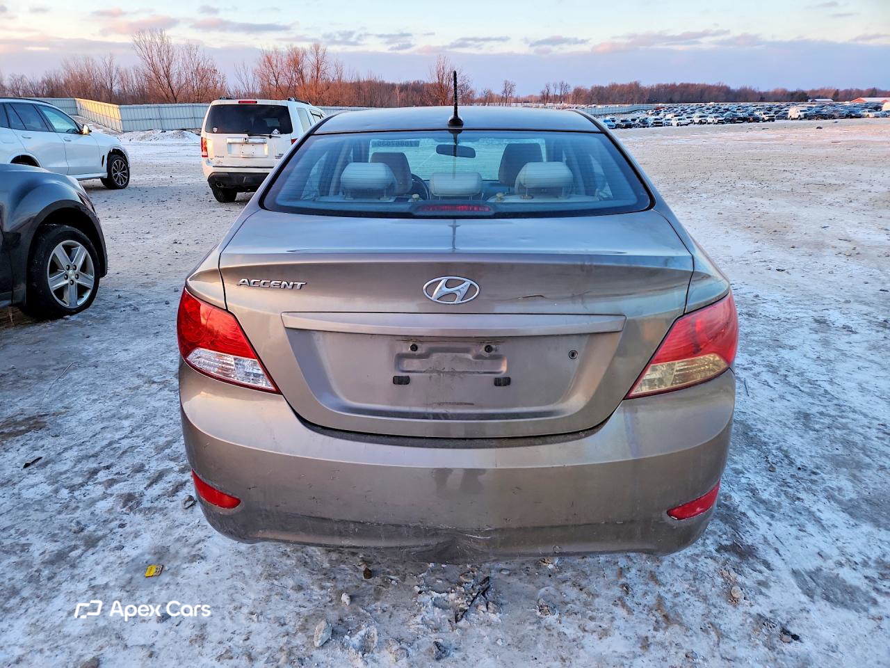 Hyundai Accent 2013