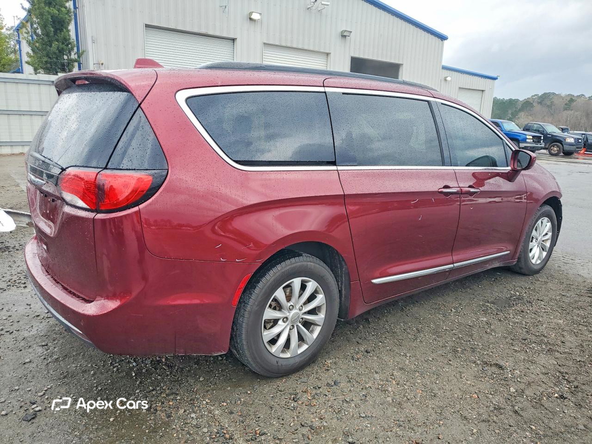 Chrysler Pacifica 2017