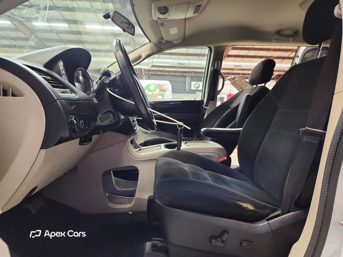 Dodge Caravan 2016