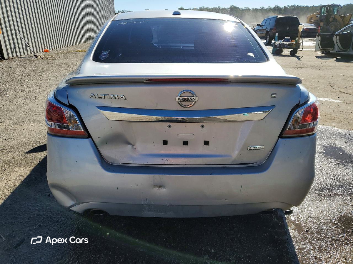 Nissan Altima 2015
