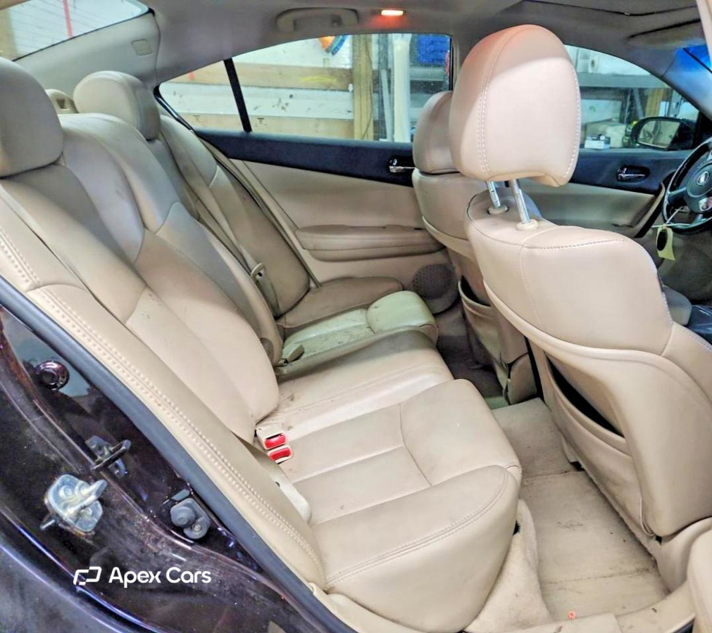Nissan Maxima 2013