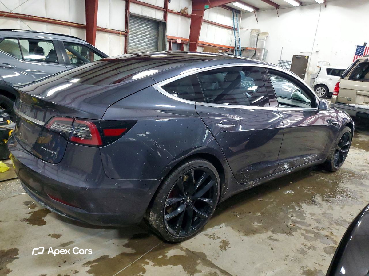 Tesla Model 3 2018